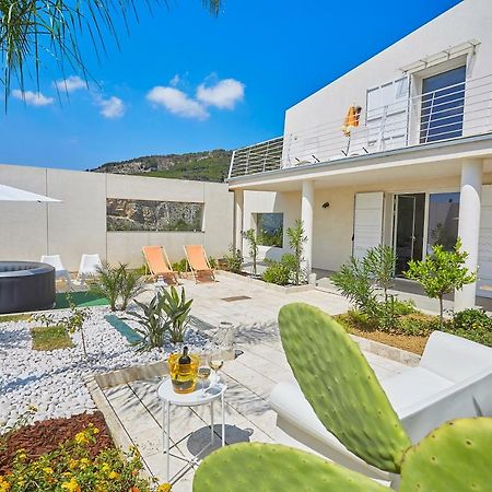 אלקאמו Villa Bonifato Vista Sulle Campagne E Sul Mare Siciliano Cozy House Italy מראה חיצוני תמונה