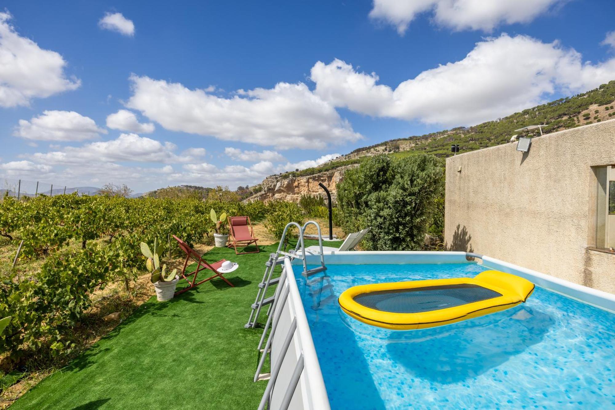 אלקאמו Villa Bonifato Vista Sulle Campagne E Sul Mare Siciliano Cozy House Italy מראה חיצוני תמונה