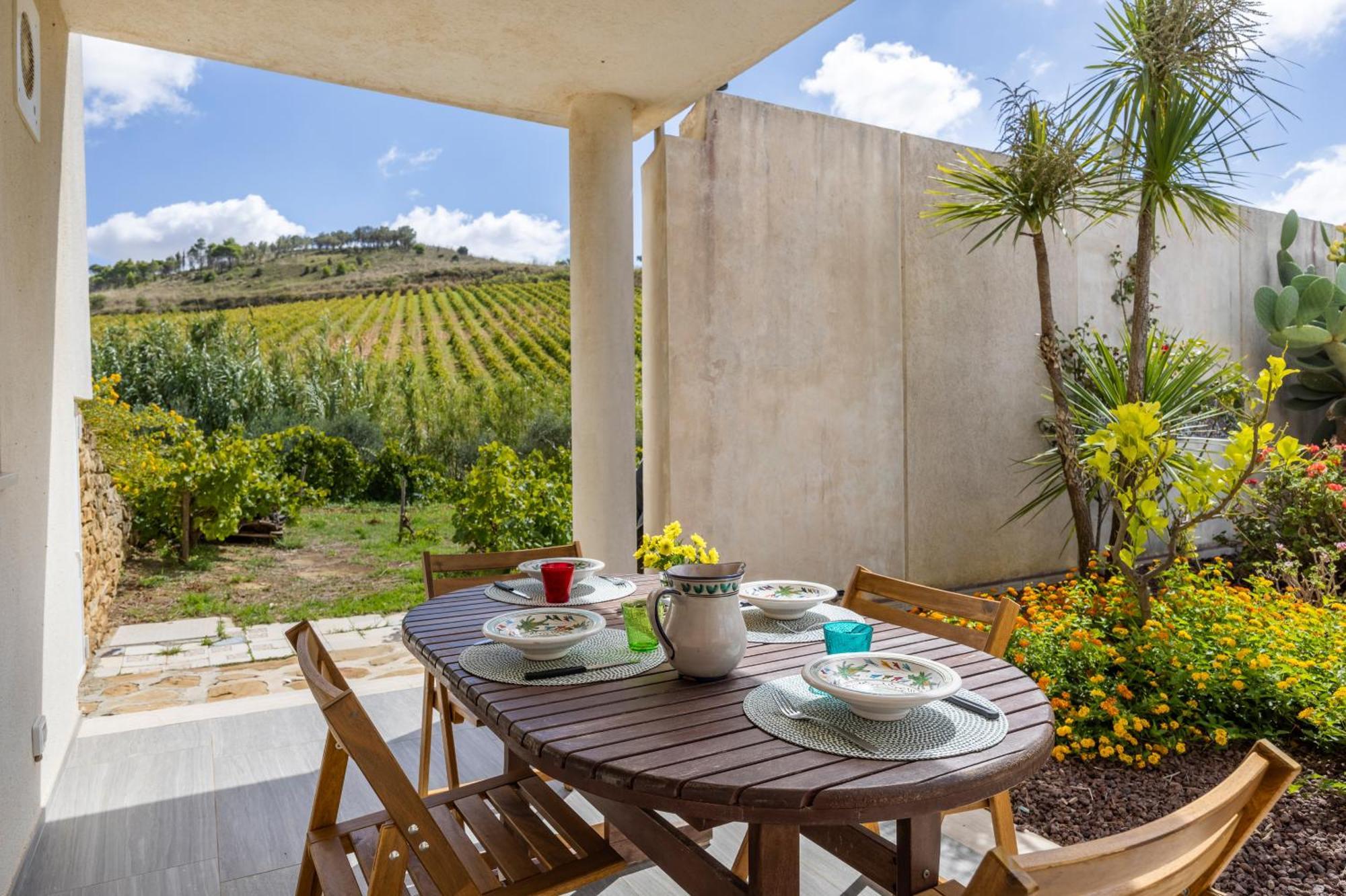 אלקאמו Villa Bonifato Vista Sulle Campagne E Sul Mare Siciliano Cozy House Italy מראה חיצוני תמונה