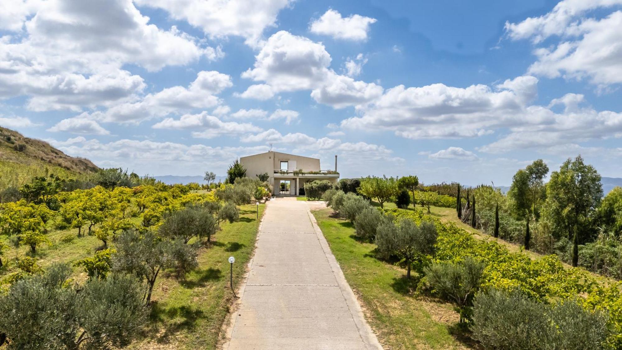 אלקאמו Villa Bonifato Vista Sulle Campagne E Sul Mare Siciliano Cozy House Italy מראה חיצוני תמונה