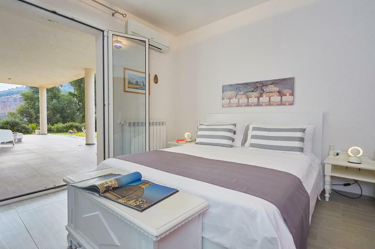 אלקאמו Villa Bonifato Vista Sulle Campagne E Sul Mare Siciliano Cozy House Italy מראה חיצוני תמונה